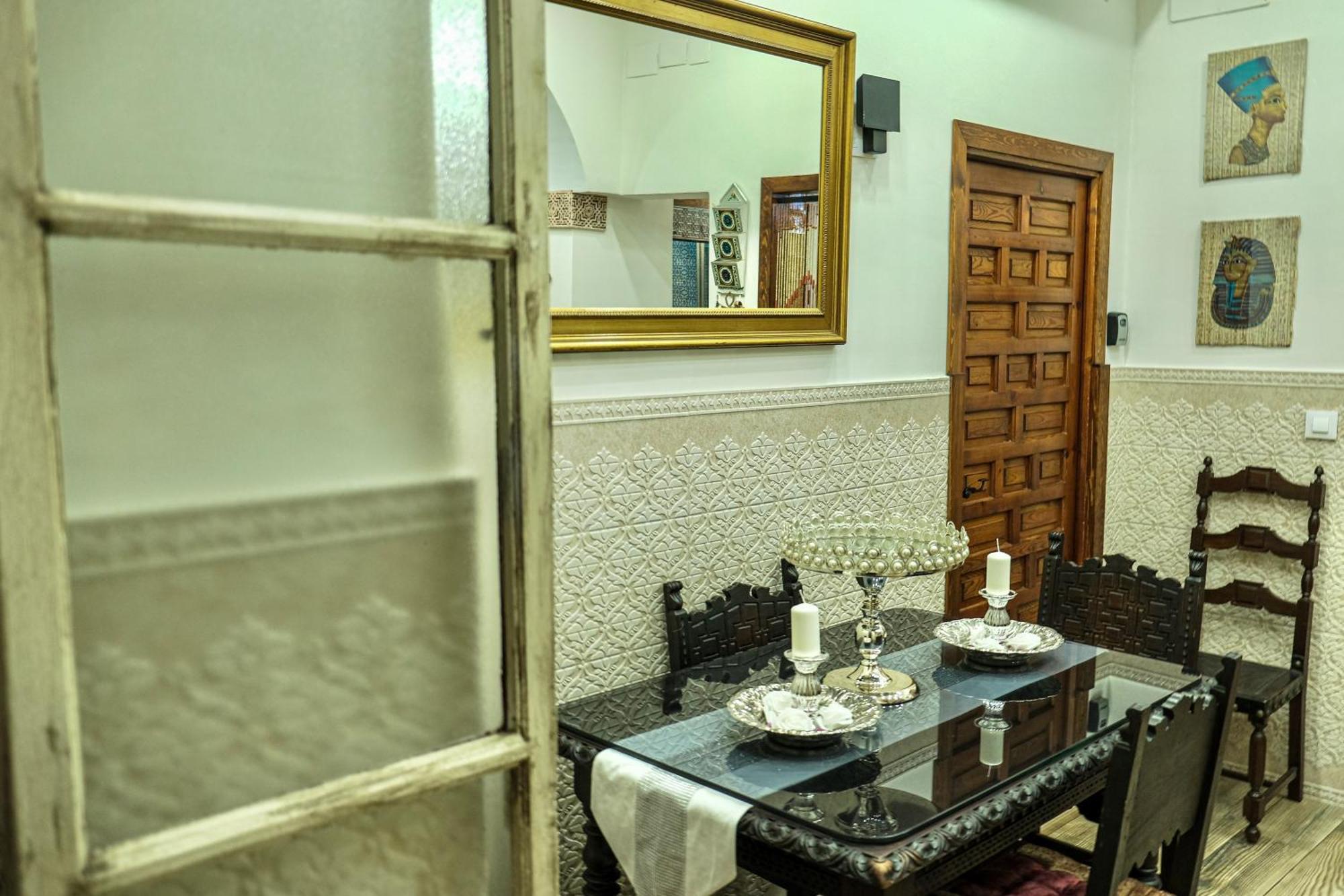 Apartamento Casa De La Juderia Dona Pilar Sevilla Exterior foto